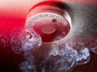 Un d&eacute;tecteur de fum&eacute;e peut sauver votre vie !